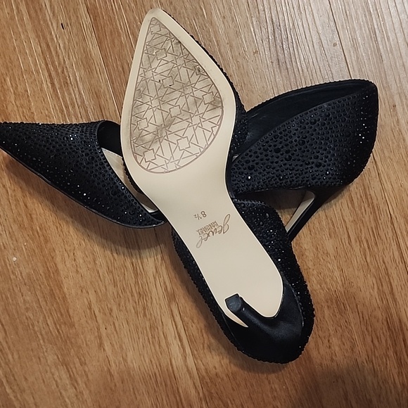 Jewel Badgley Mischka - Picture 4 of 8